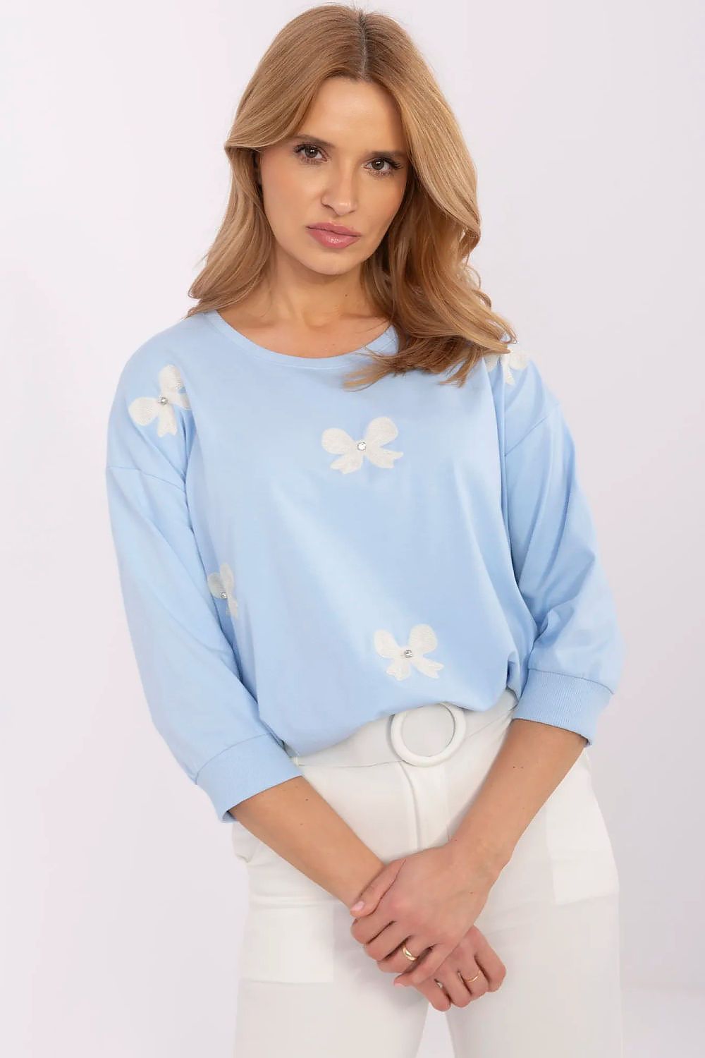 Blouse model 210650 Relevance
